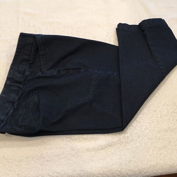 St Johns Bay size 10 dark blue straight leg capris - Picture 1 of 8